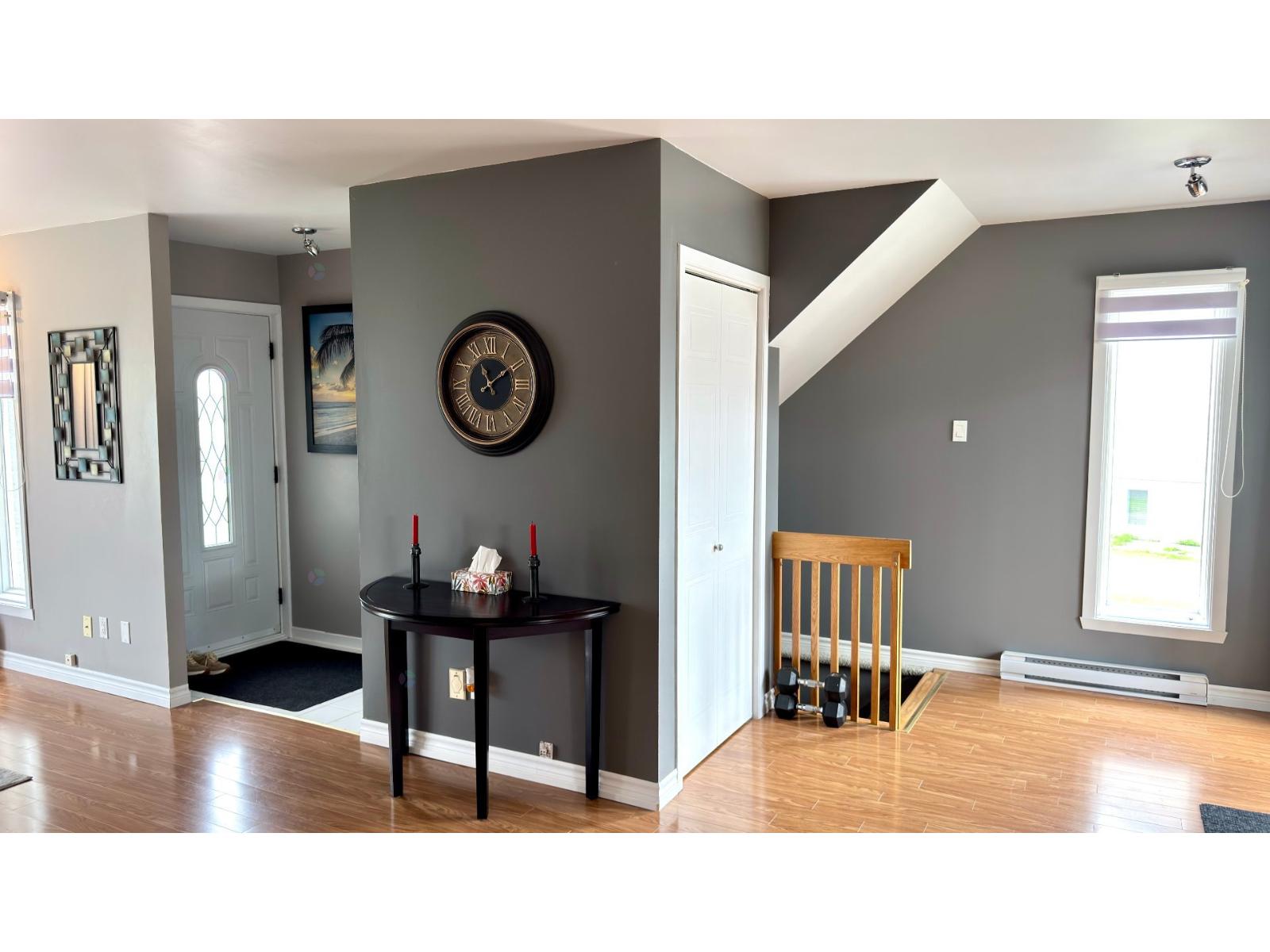 185-189 Rue De La Comtesse Property Photo 10