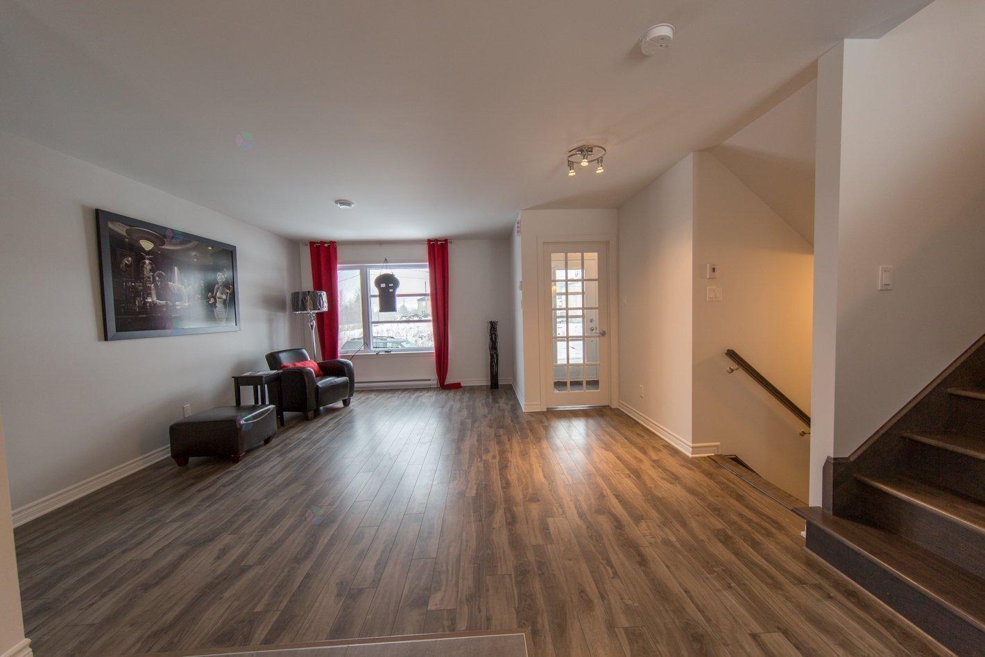56 Rue Marleau Property Photo 4