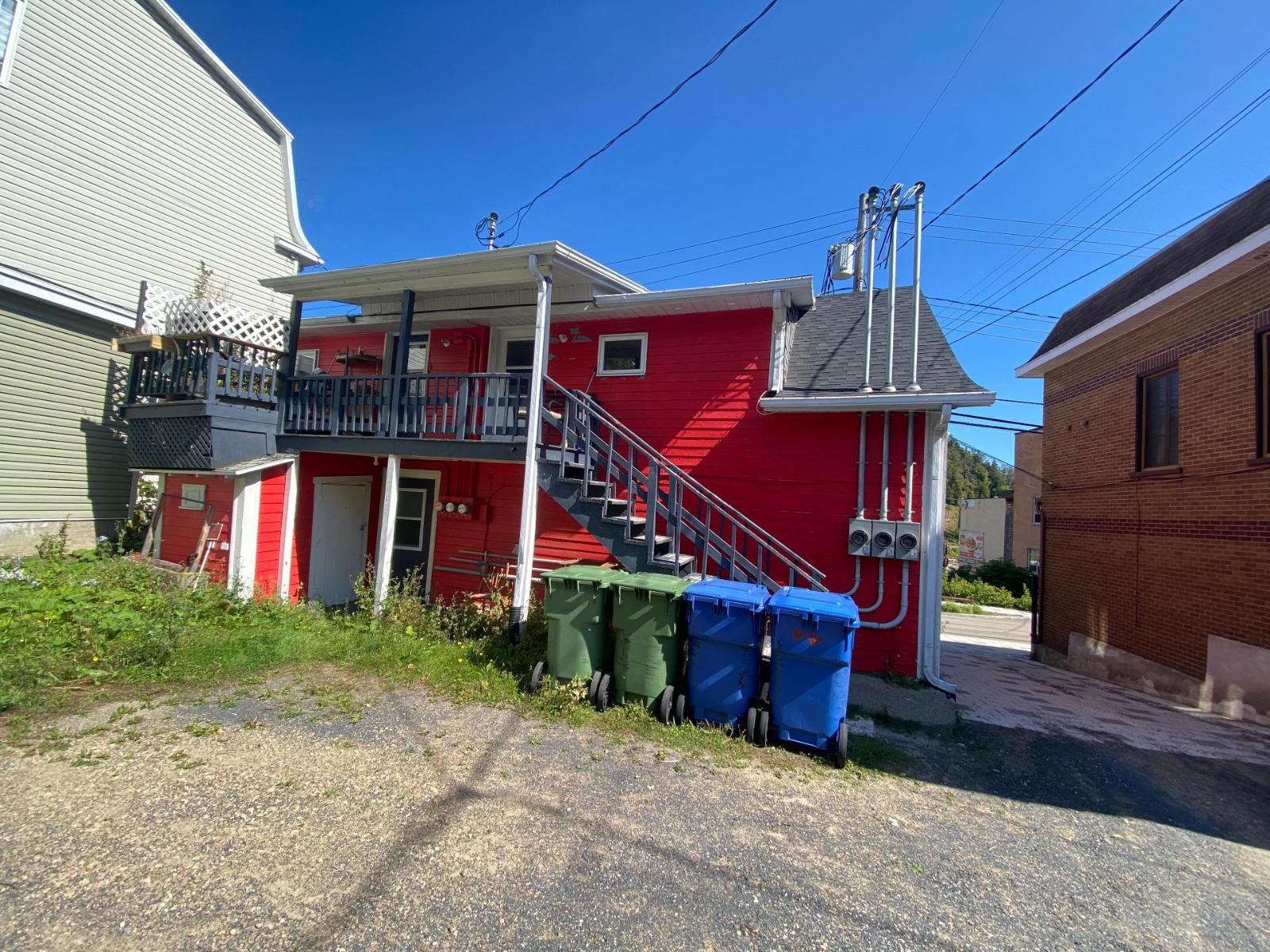 208-212 Rue St-étienne Property Photo 11