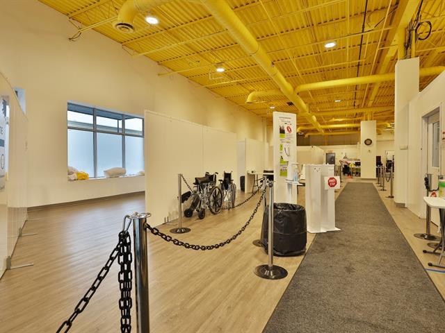 1305 Rue Des Cascades O., #a Property Photo 4
