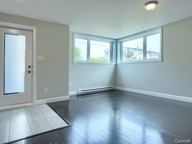1600 Rue Balmoral Property Photo 2