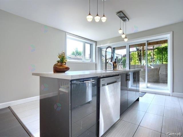 1600 Rue Balmoral Property Photo 5