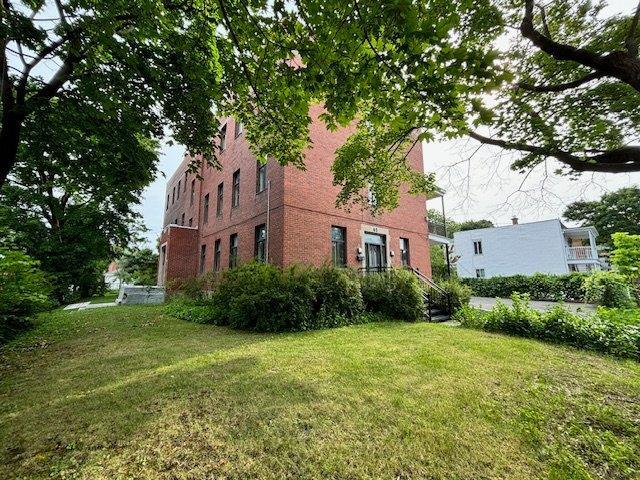63 4e Avenue Property Photo 5