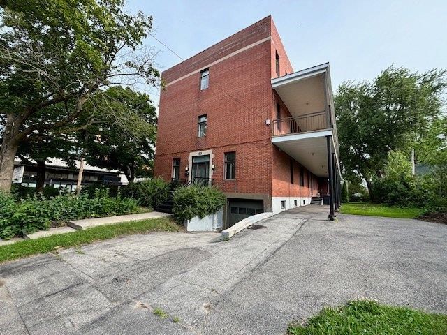 63 4e Avenue Property Photo 6