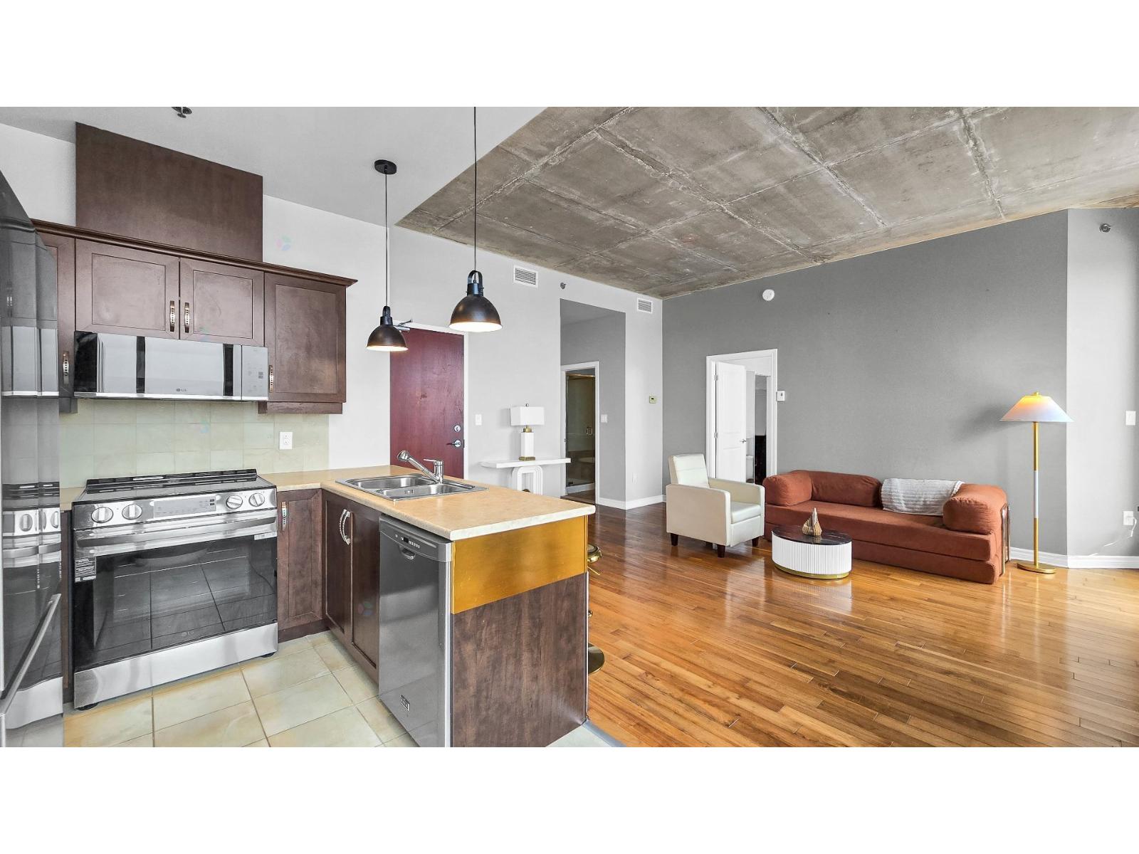 2050 Rue Des Sarcelles, #801 Property Photo 19
