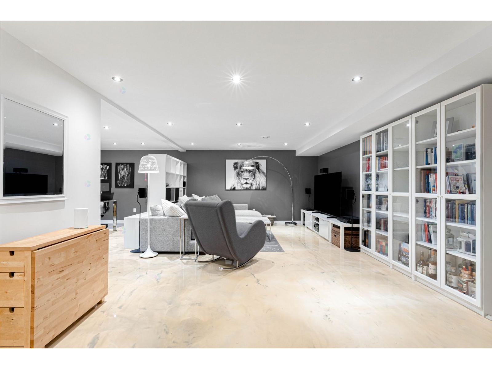 58 Av. De Bercy Property Photo 47