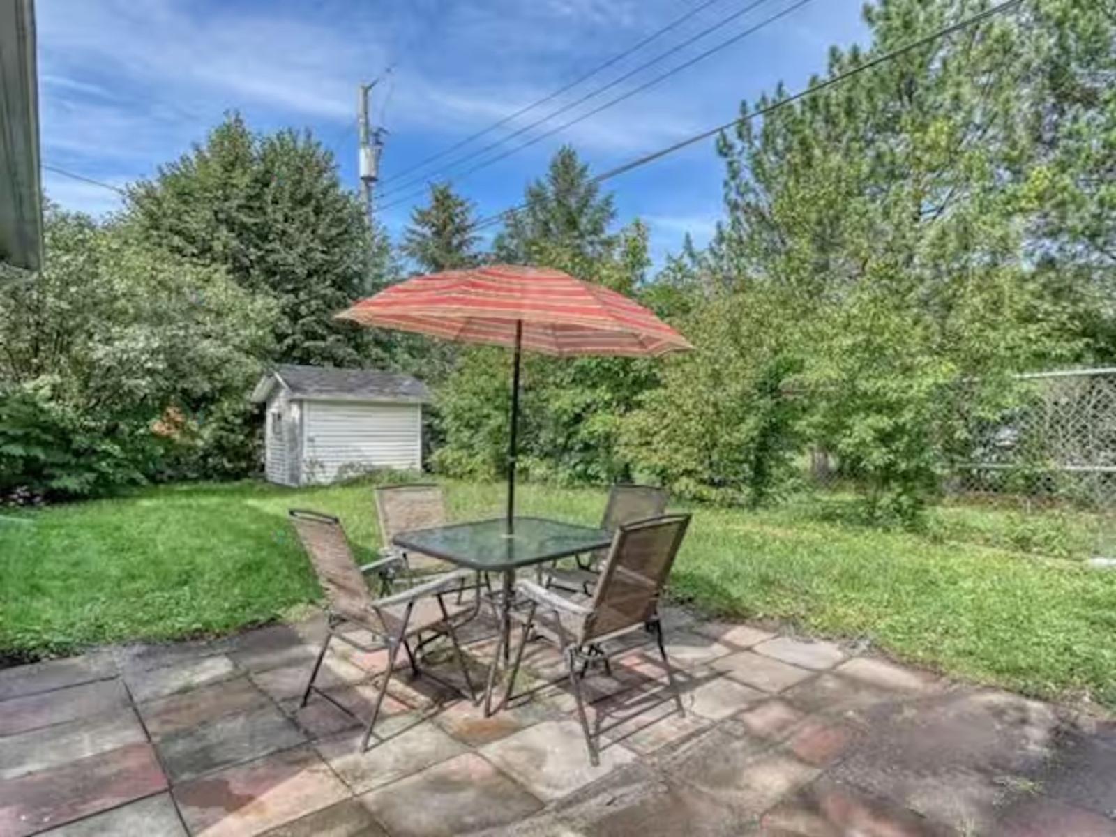 1020 Rue Pasteur Property Photo 12