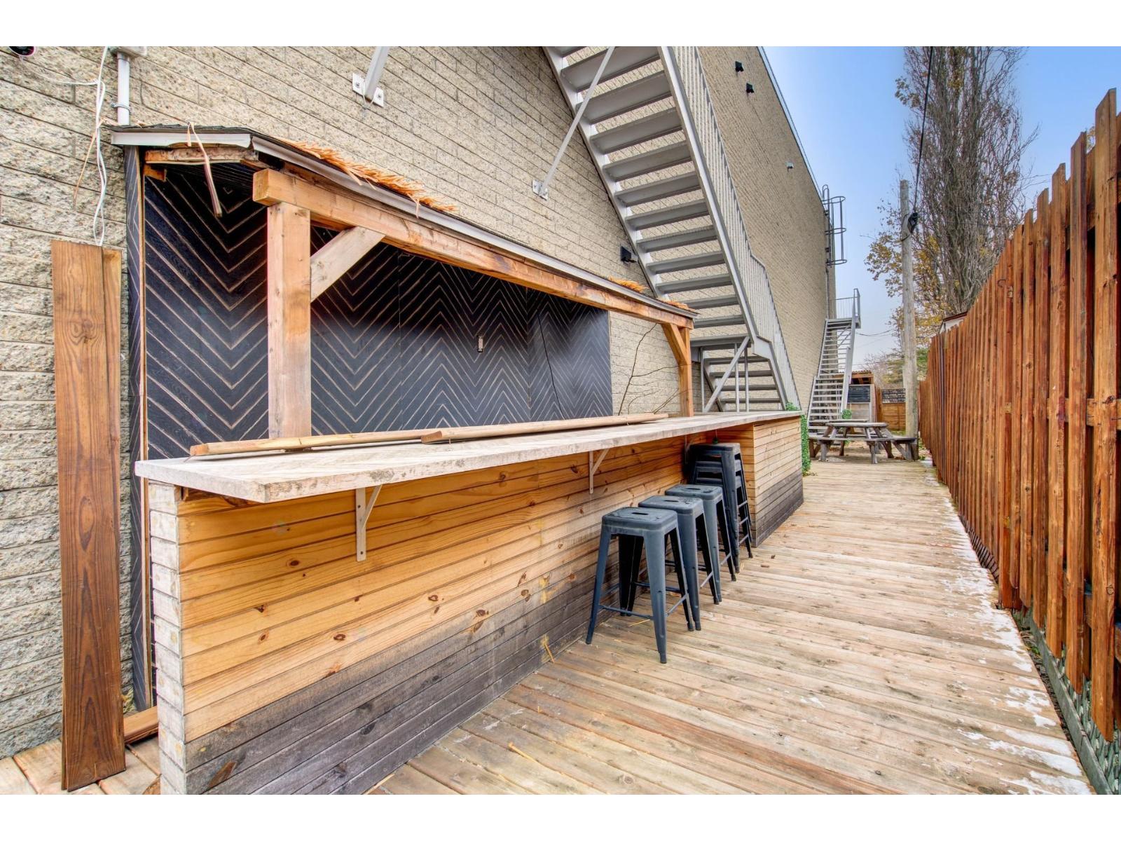 3185 Mtée St-hubert, #102 Property Photo 17