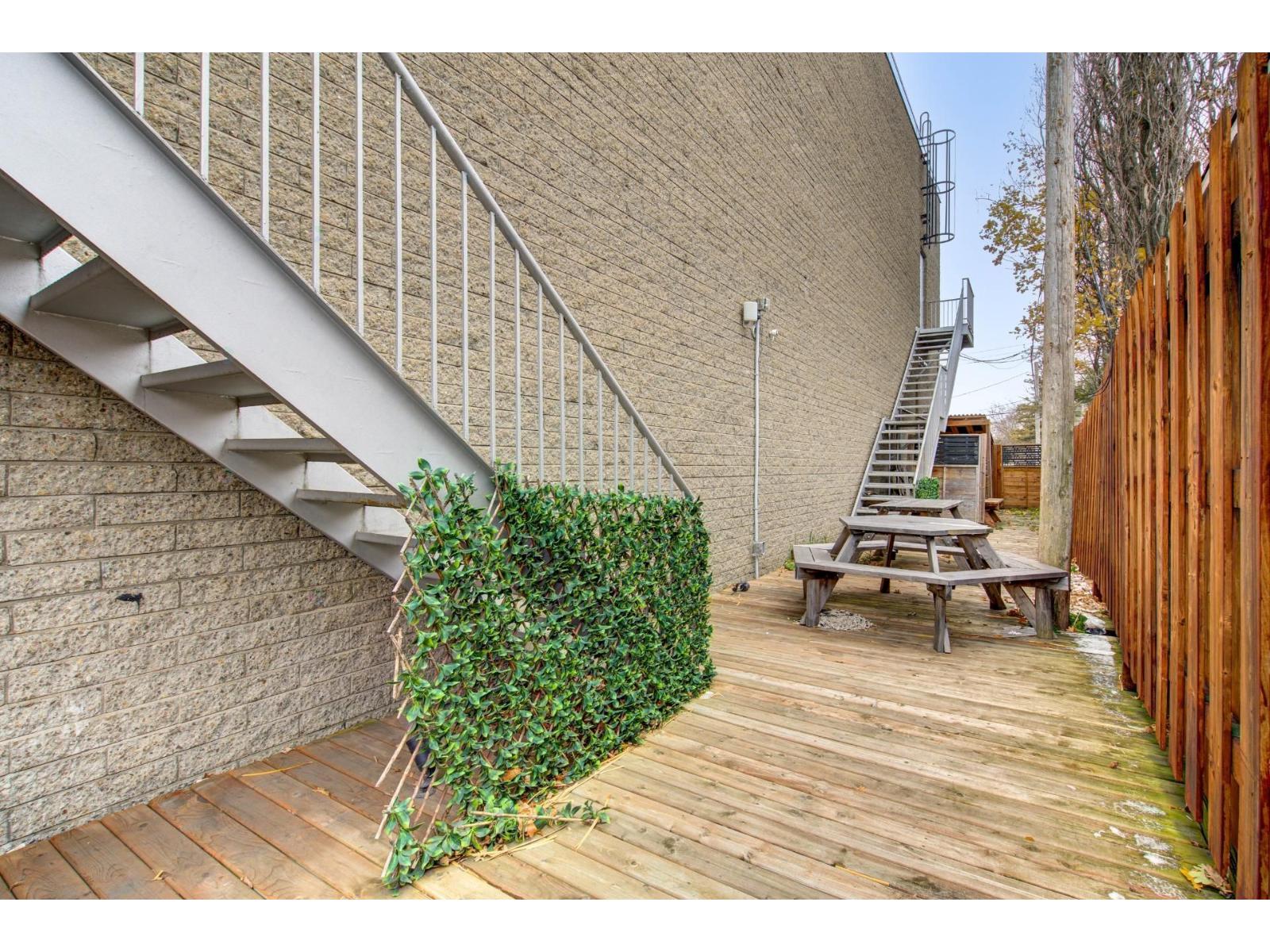 3185 Mtée St-hubert, #102 Property Photo 19