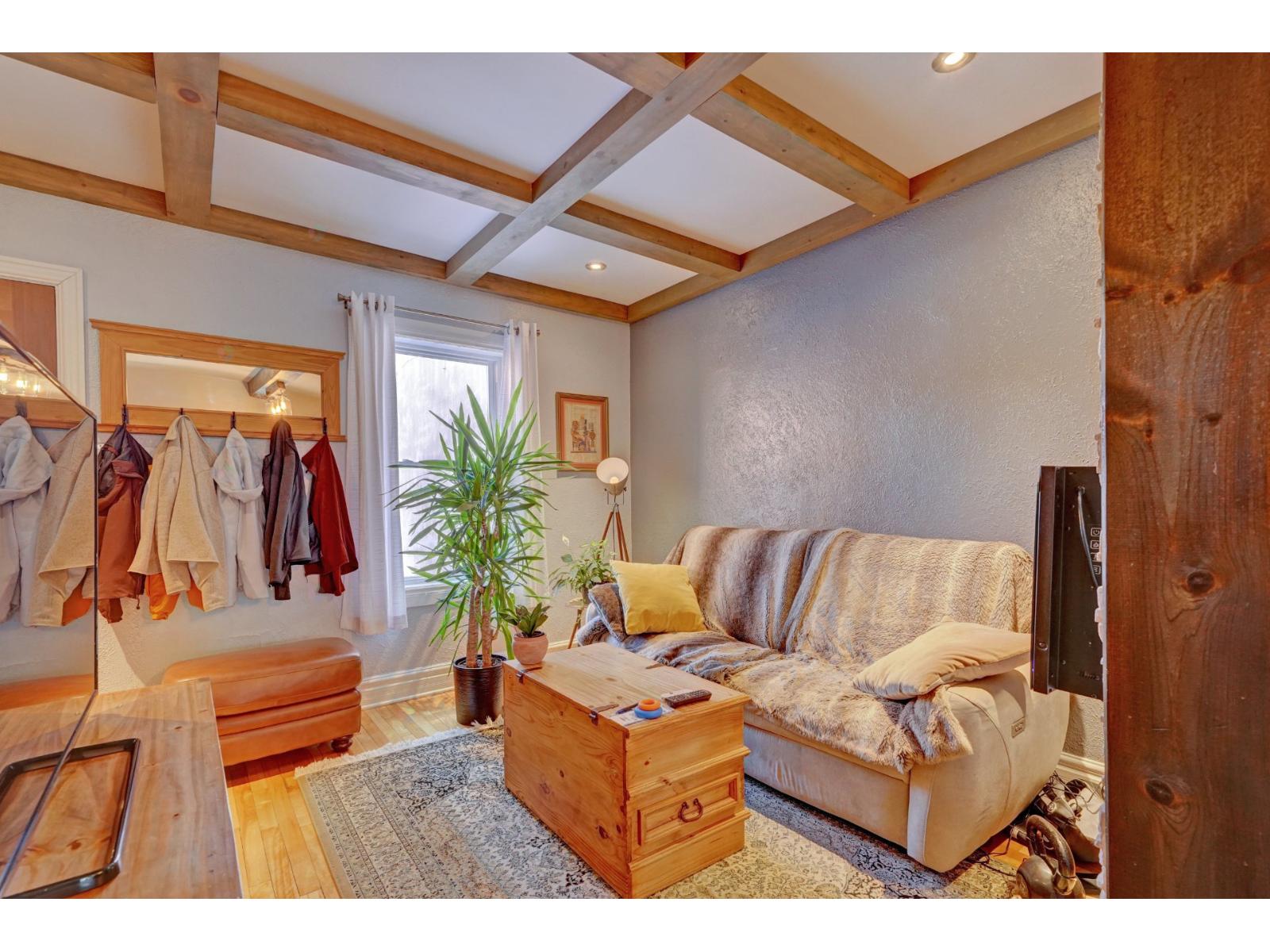 5991 Rue Laurendeau Property Photo 8