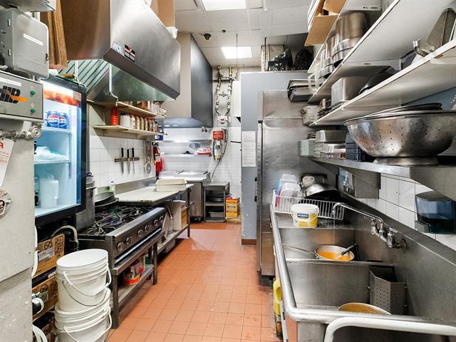 100 Boul. Brien, #f14 Property Photo 10