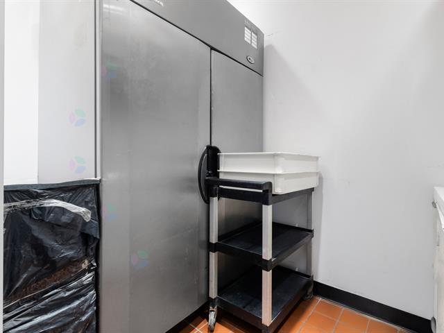 100 Boul. Brien, #f14 Property Photo 16