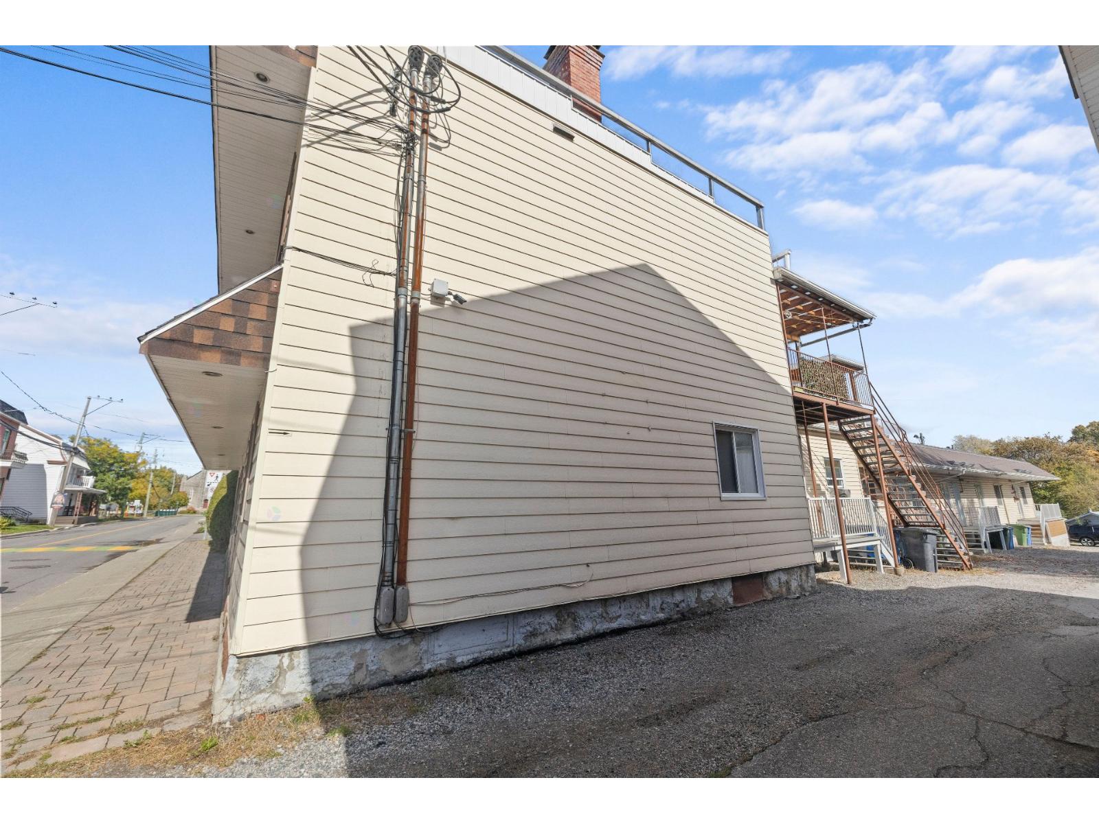 49-51d Rue Principale Property Photo 3