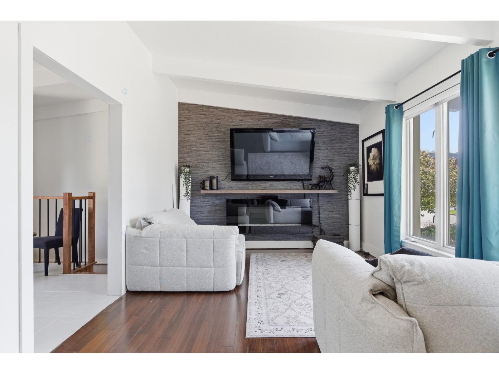 1127 Rue Arthur-sanscartier Property Photo 12