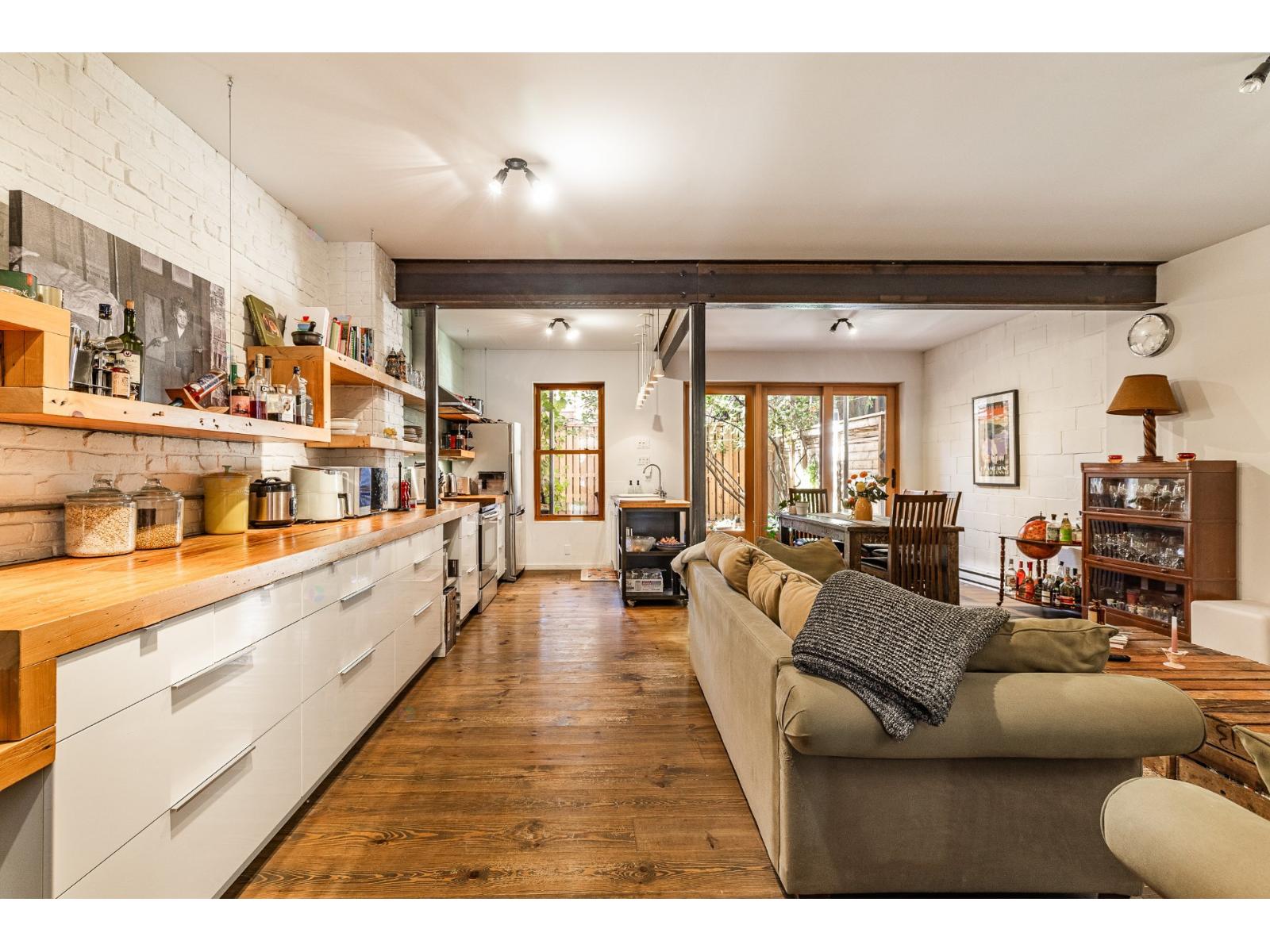 3936-3938 Av. Henri-julien Property Photo 7