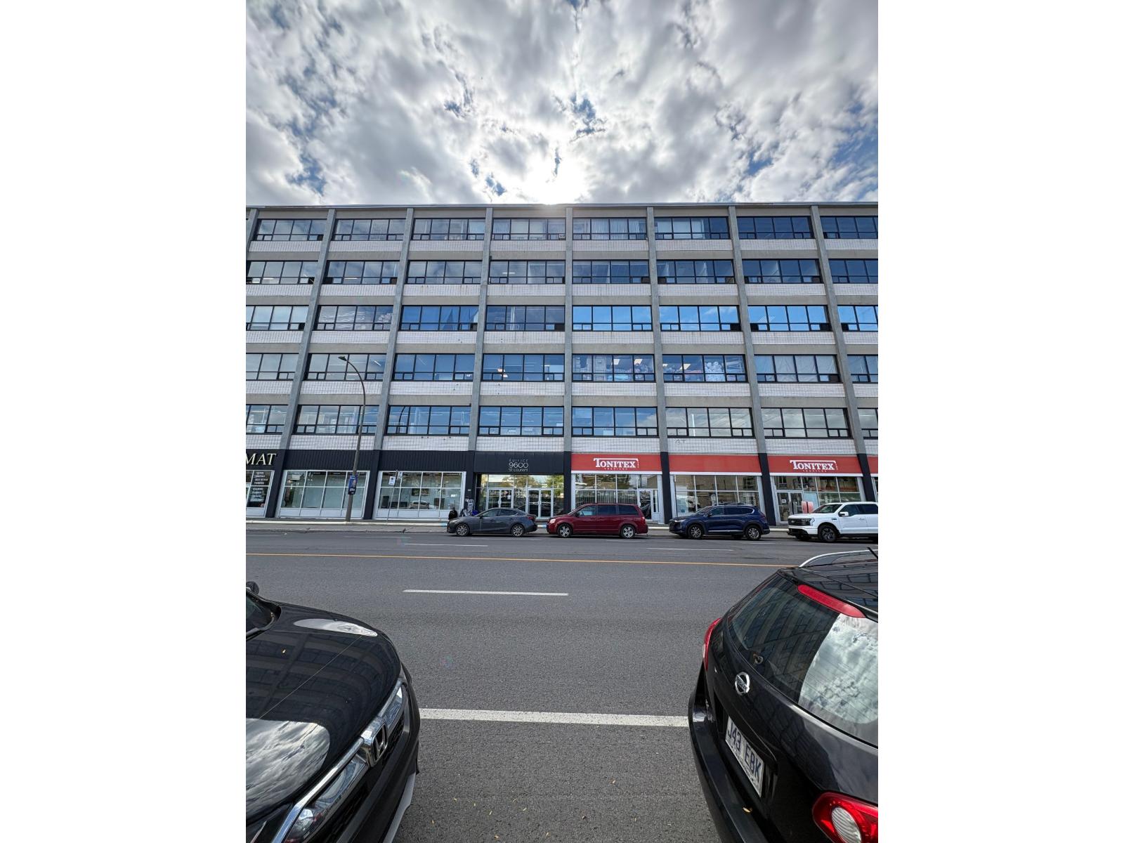 9600 Boul. St-laurent, #509 Property Photo 1