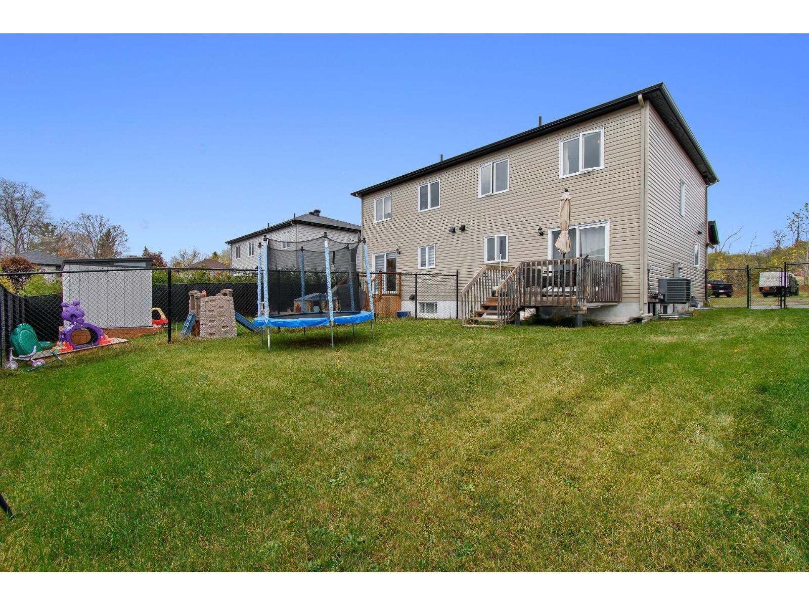 22 Rue De L'empire Property Photo 34