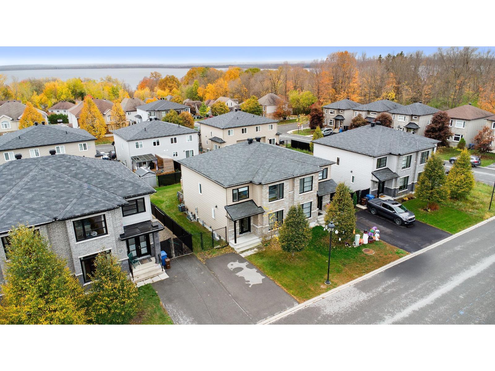 22 Rue De L'empire Property Photo 35