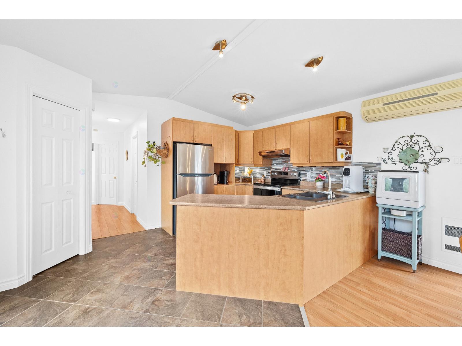 4a Rue Arthur Property Photo 2