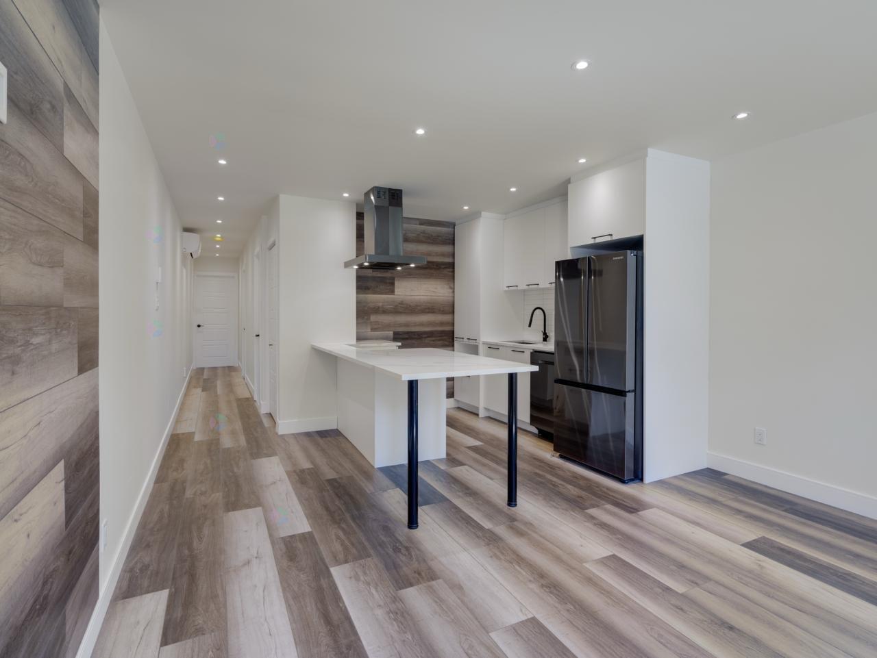 5475 Av. Papineau