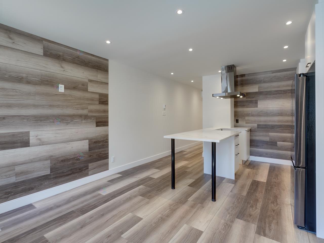 5475 Av. Papineau Property Photo 10
