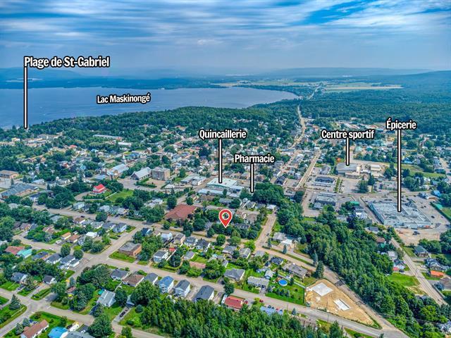 Boul. Houle Property Photo 3