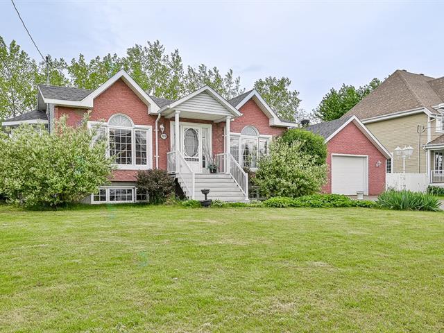3070 Rue Bouthillier Property Photo 1
