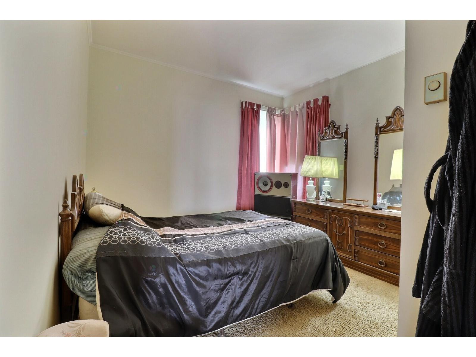149 Av. De Port-royal Property Photo 13