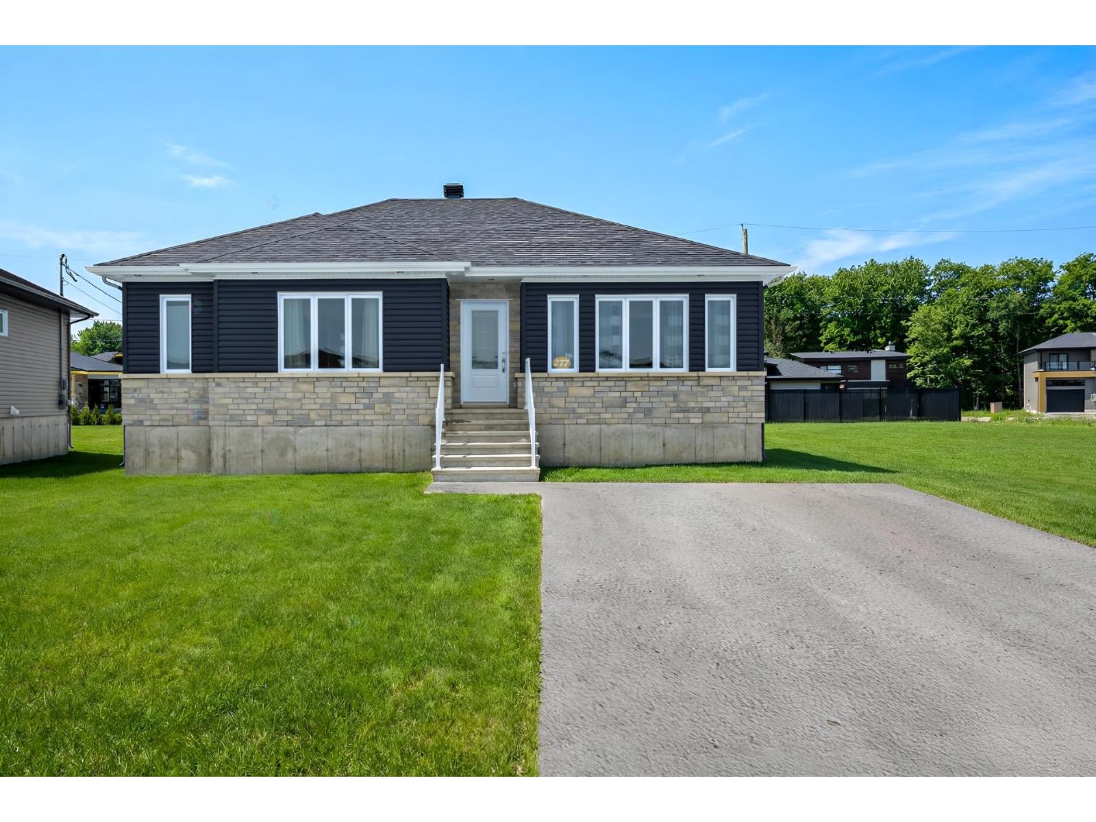 29 Rue Caya Property Photo 1