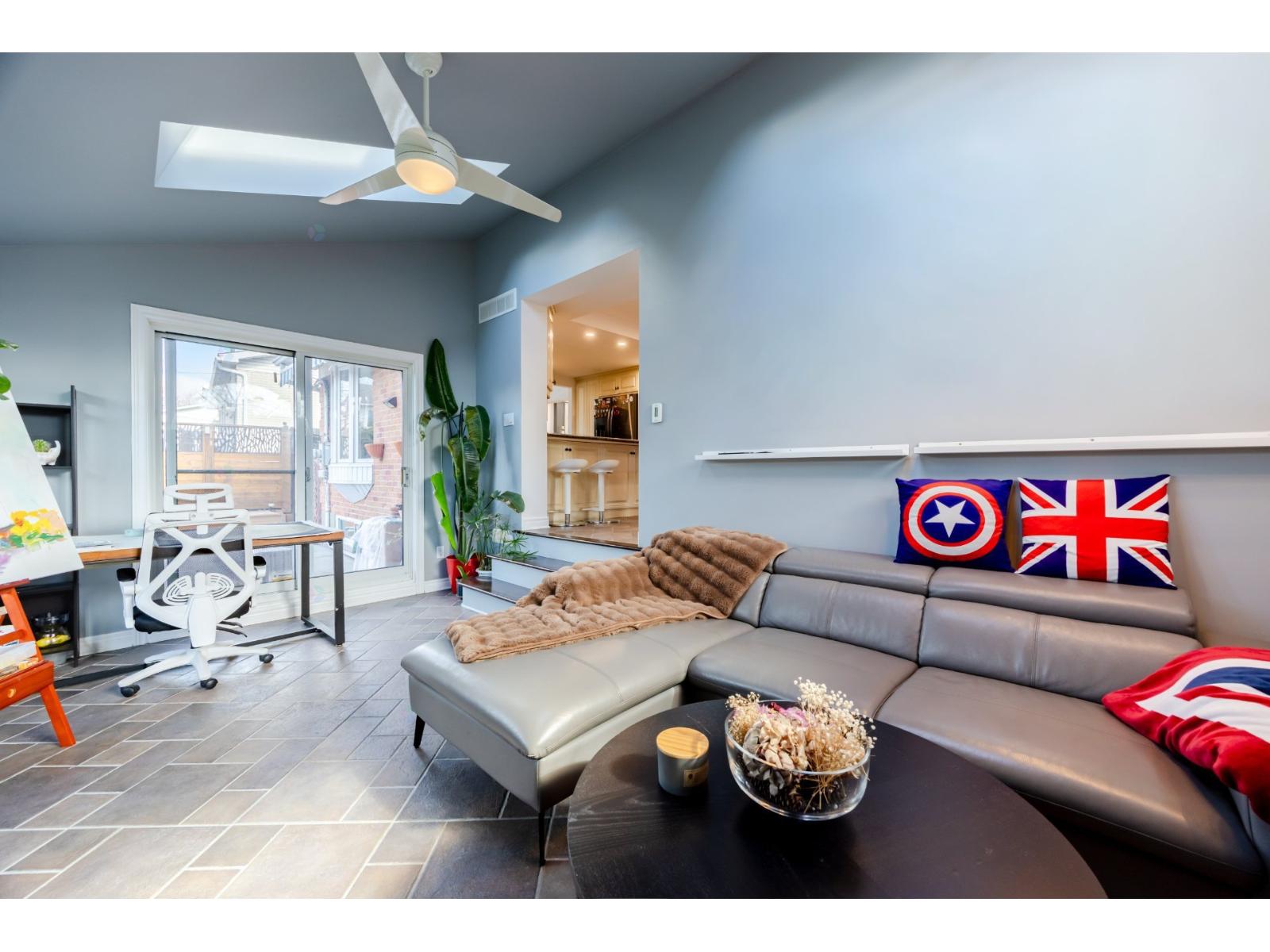 22 Rue Viger Property Photo 20