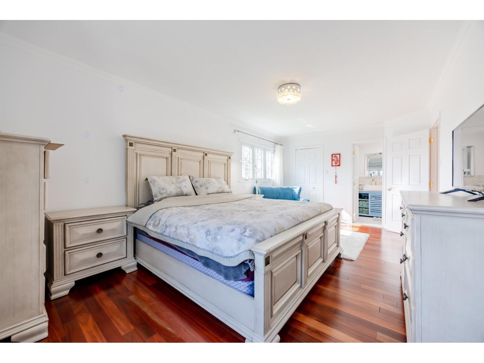 22 Rue Viger Property Photo 23