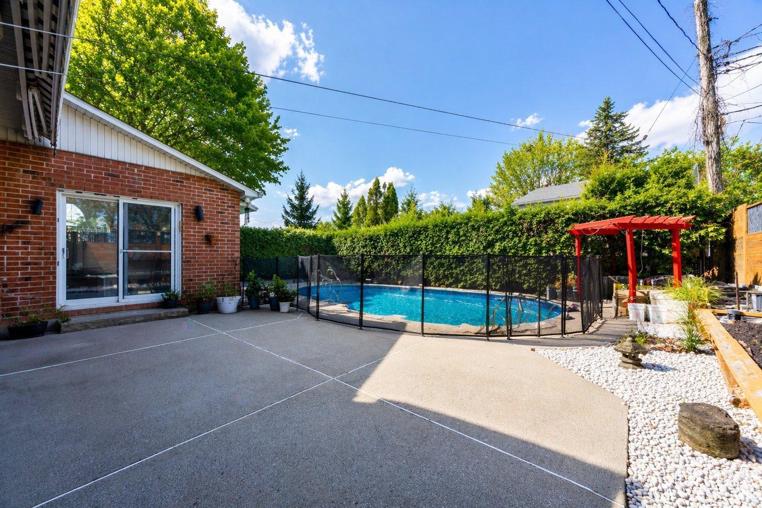 22 Rue Viger Property Photo 33