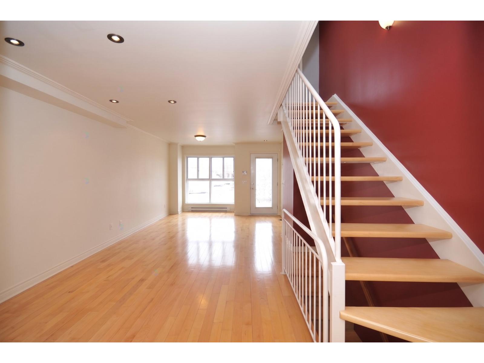 3383 Rue Anatole-carignan Property Photo 3