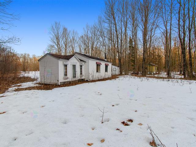 150z Ch. Jean-legault Property Photo 3