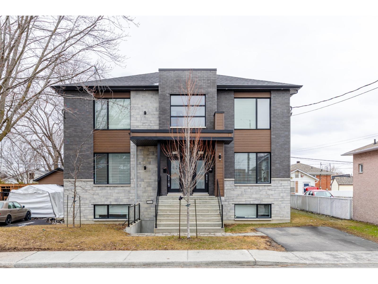 1135-1139 Rue Westgate Property Photo 1