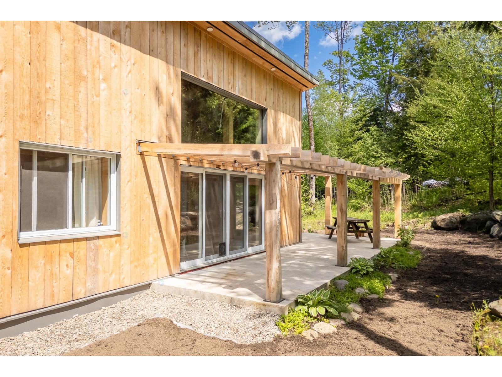 356 Ch. Des Sources Property Photo 28