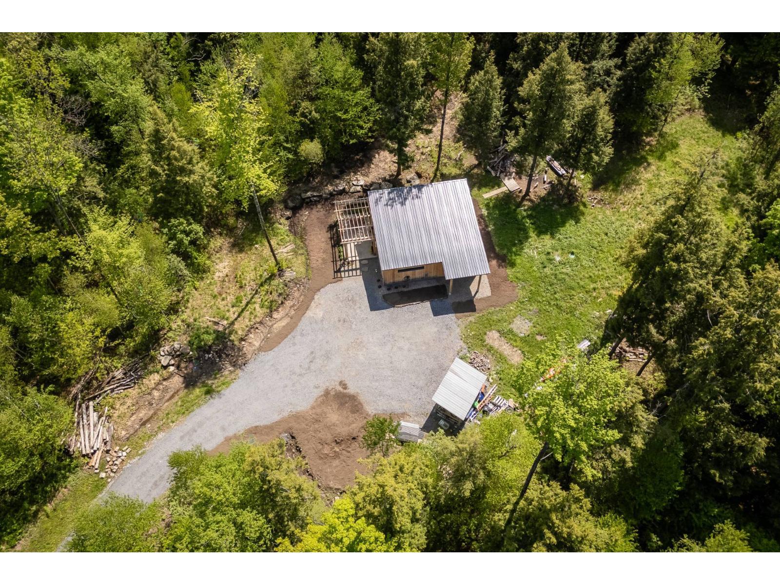 356 Ch. Des Sources Property Photo 30