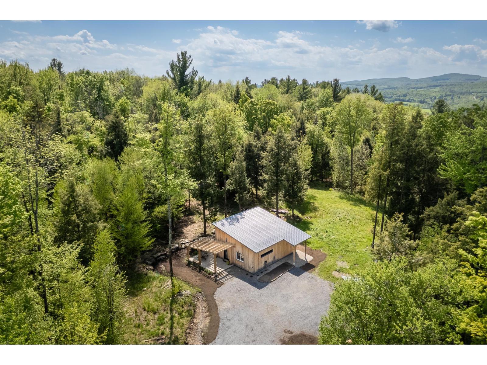 356 Ch. Des Sources Property Photo 31