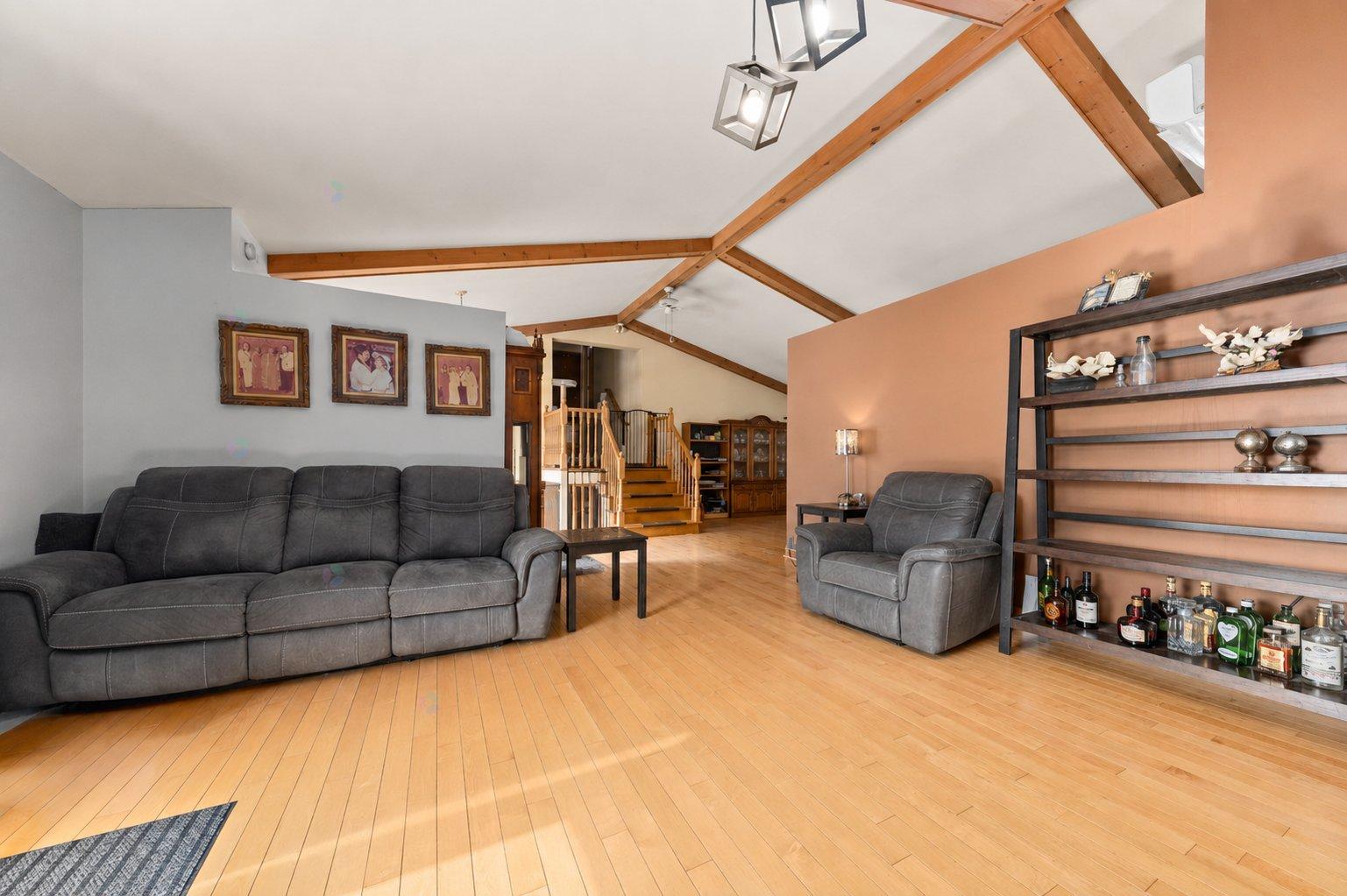 6671 Ch. Forest Property Photo 7