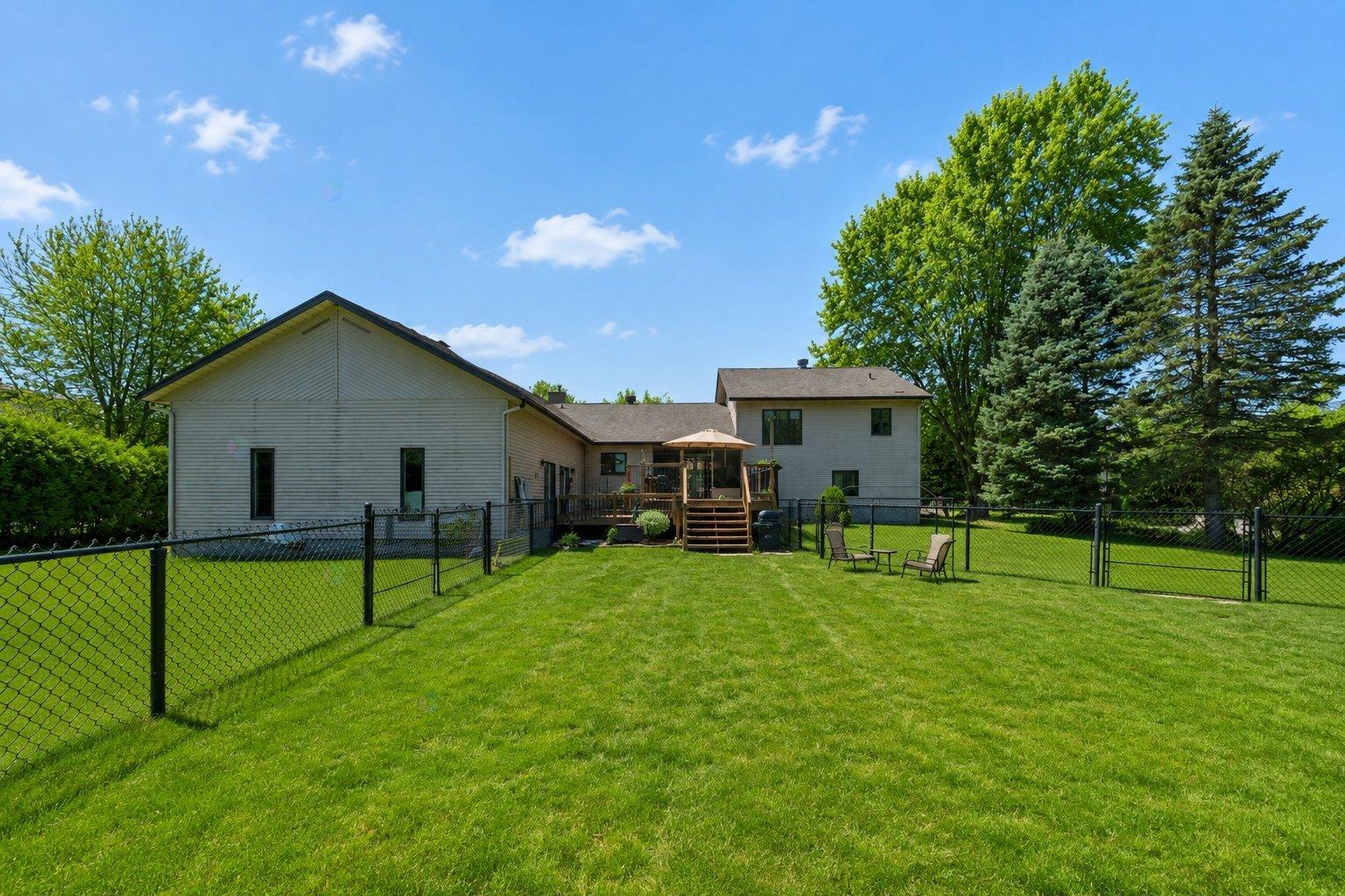 6671 Ch. Forest Property Photo 40