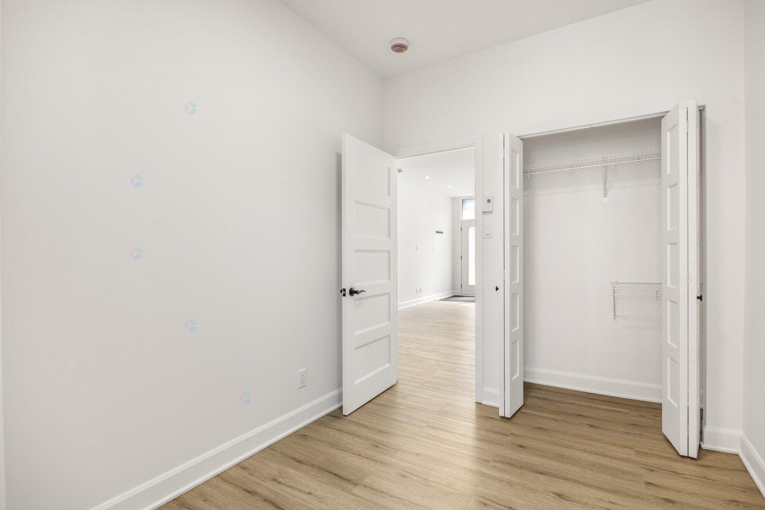 5835-5837 Av. Papineau Property Photo 8