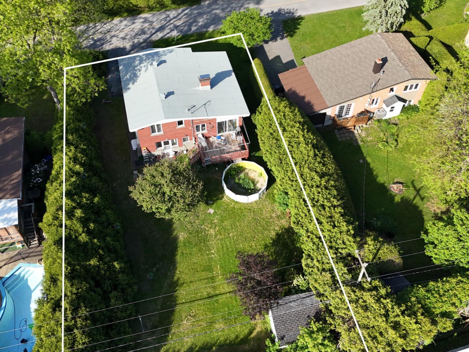 4 Ch. Du Mistral Property Photo 2