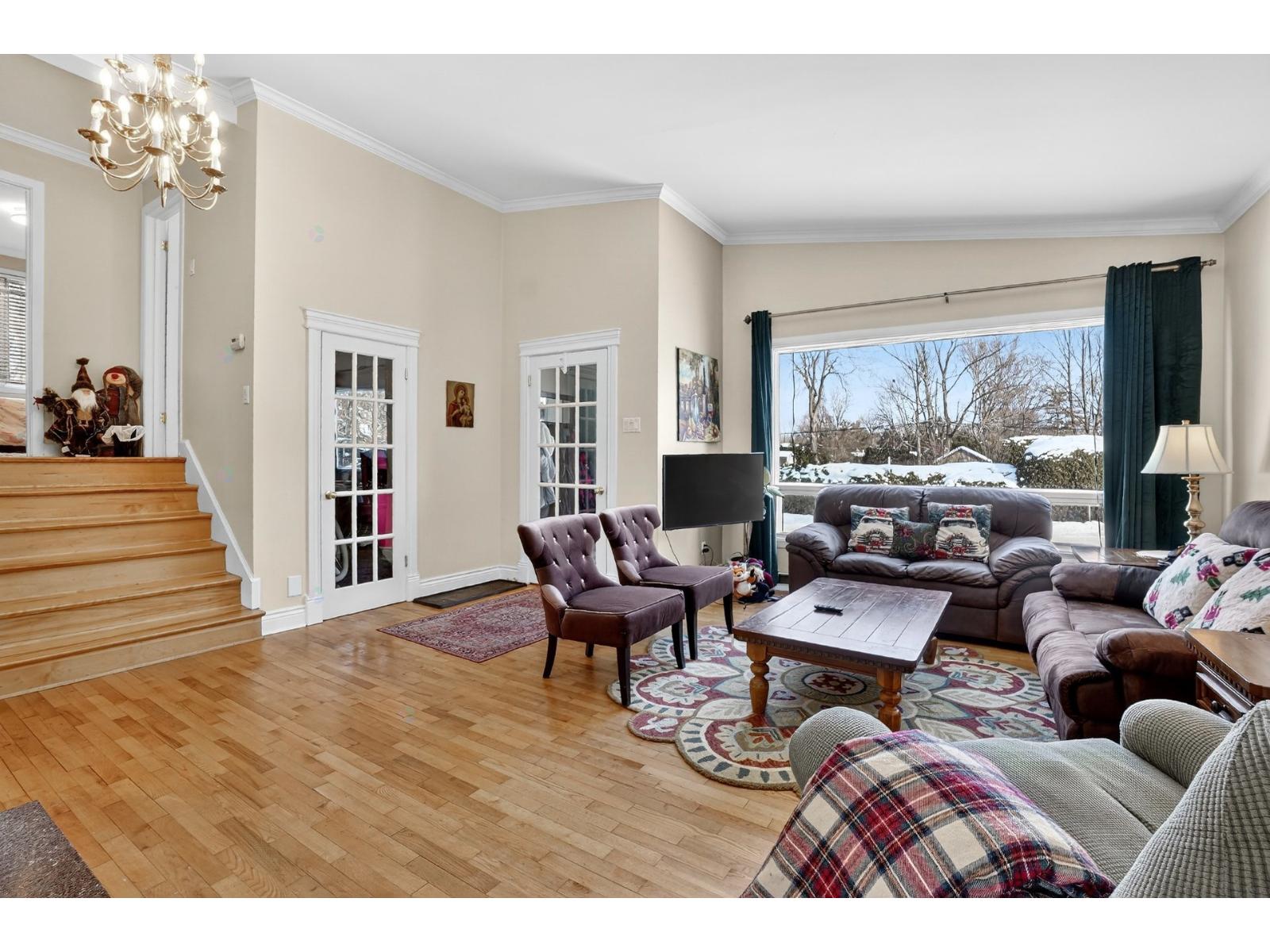 4 Ch. Du Mistral Property Photo 5