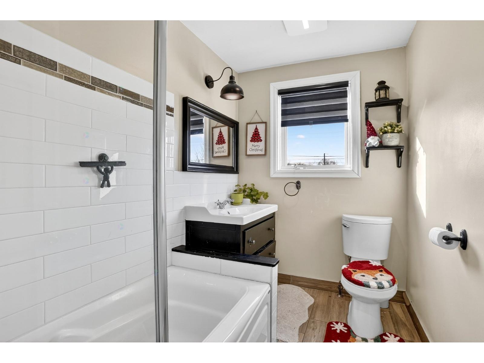 4 Ch. Du Mistral Property Photo 15