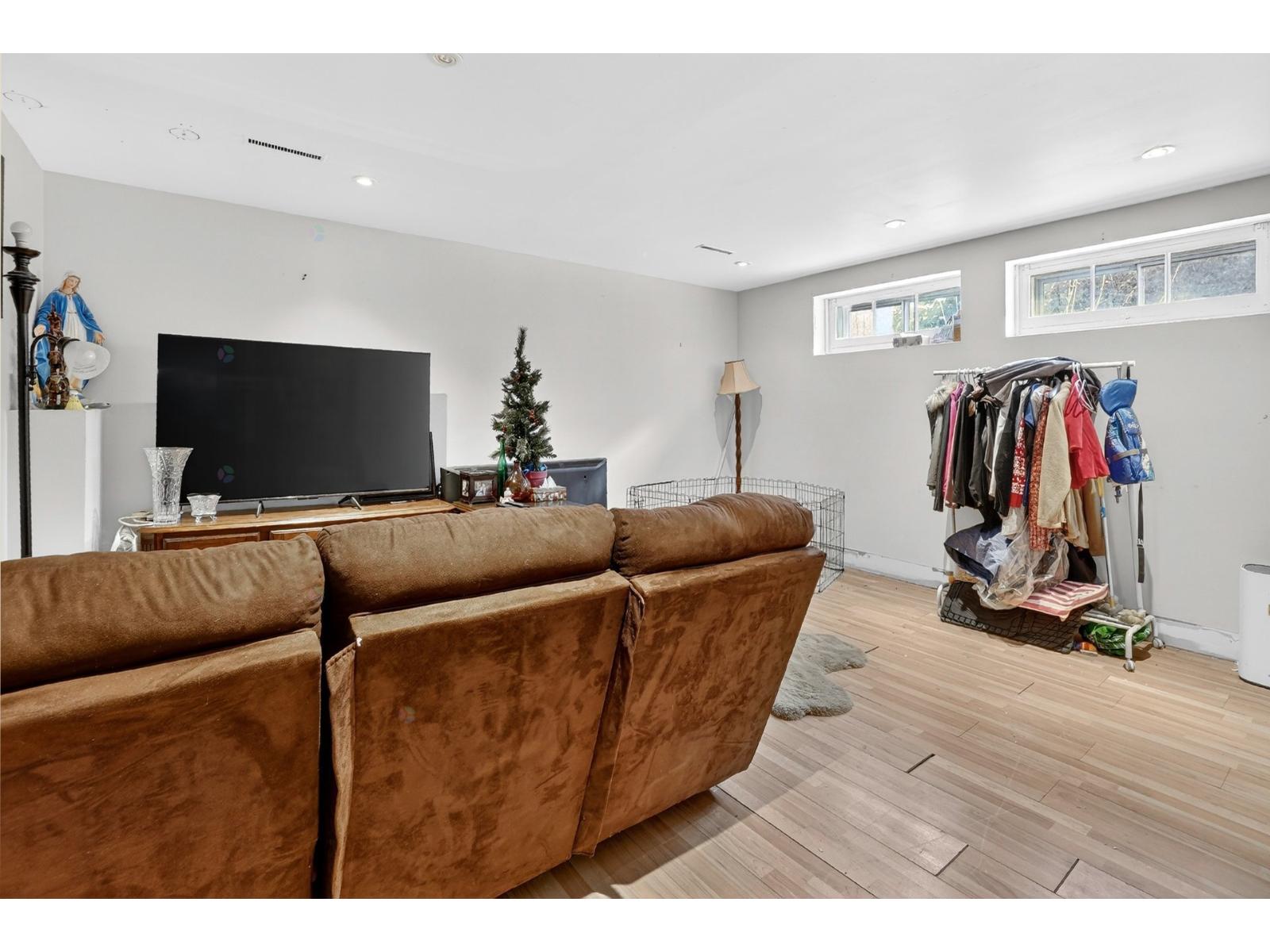 4 Ch. Du Mistral Property Photo 23