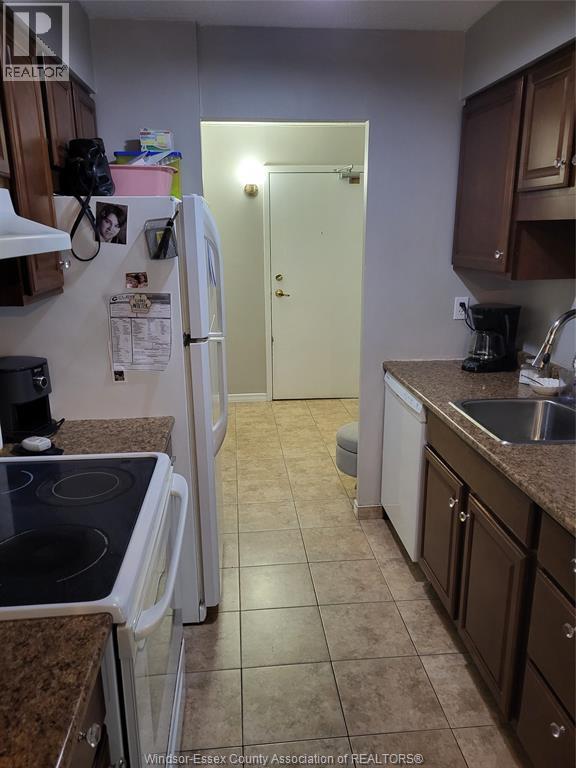 150 Park Street Unit# 2212 Property Photo 8