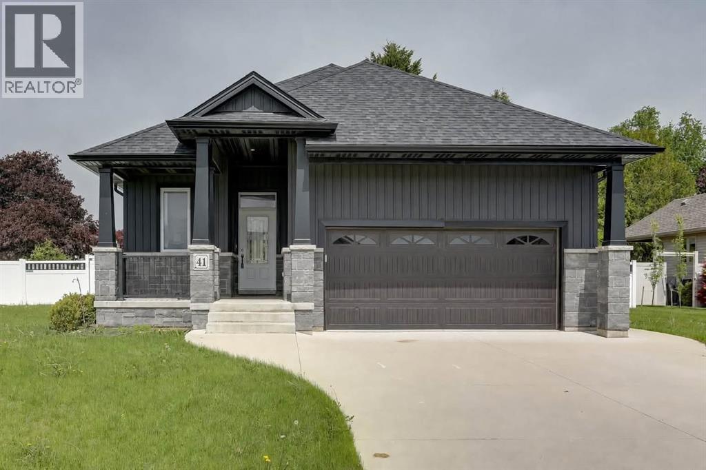 41 Sleepy Meadow Drive Property Photo 1