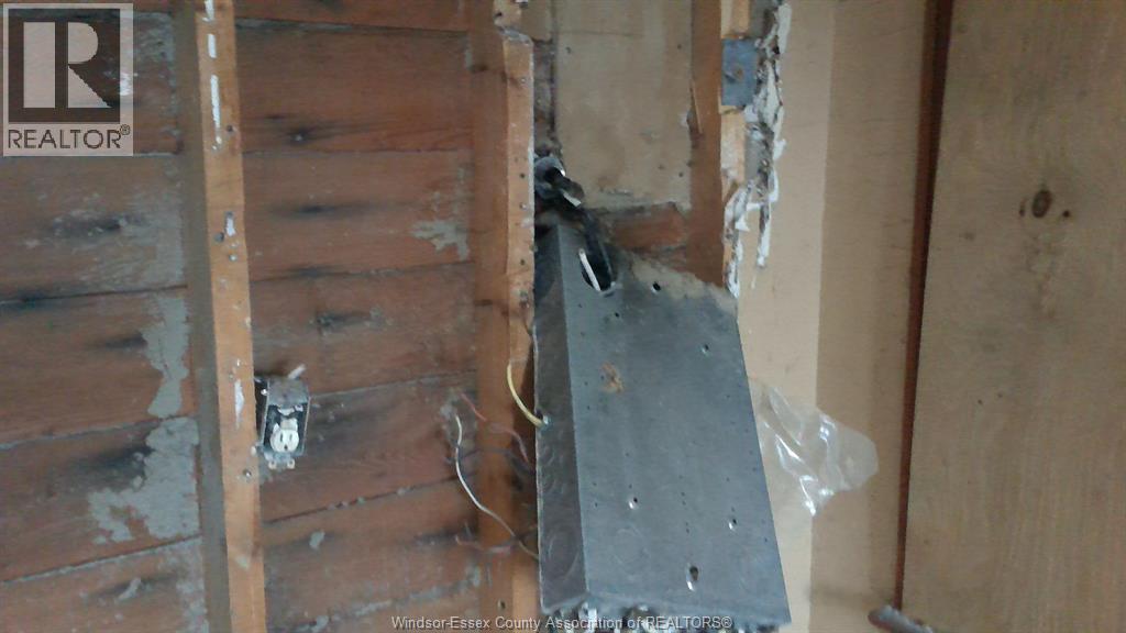 1817 Mersea Rd E Property Photo 13