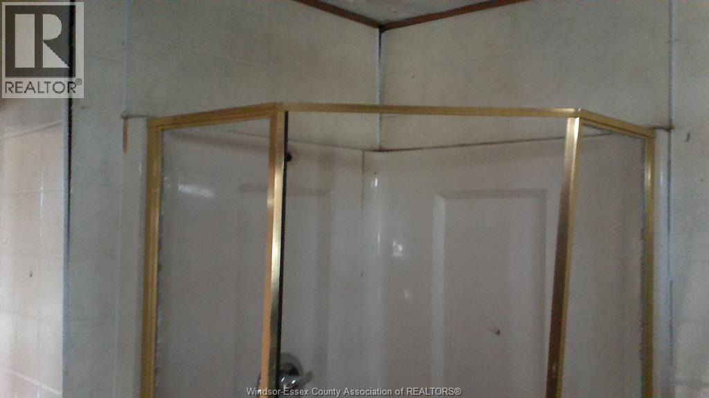1817 Mersea Rd E Property Photo 18