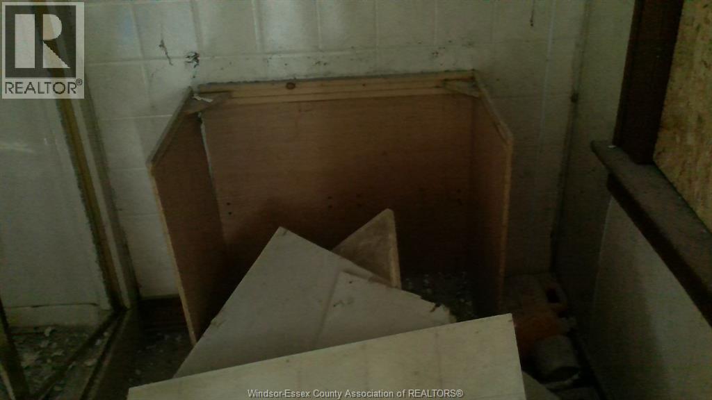 1817 Mersea Rd E Property Photo 20